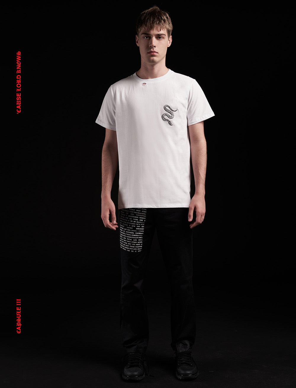 SNAKE PATCH T_SHIRT [WHITE] // RIPPED COLLAR