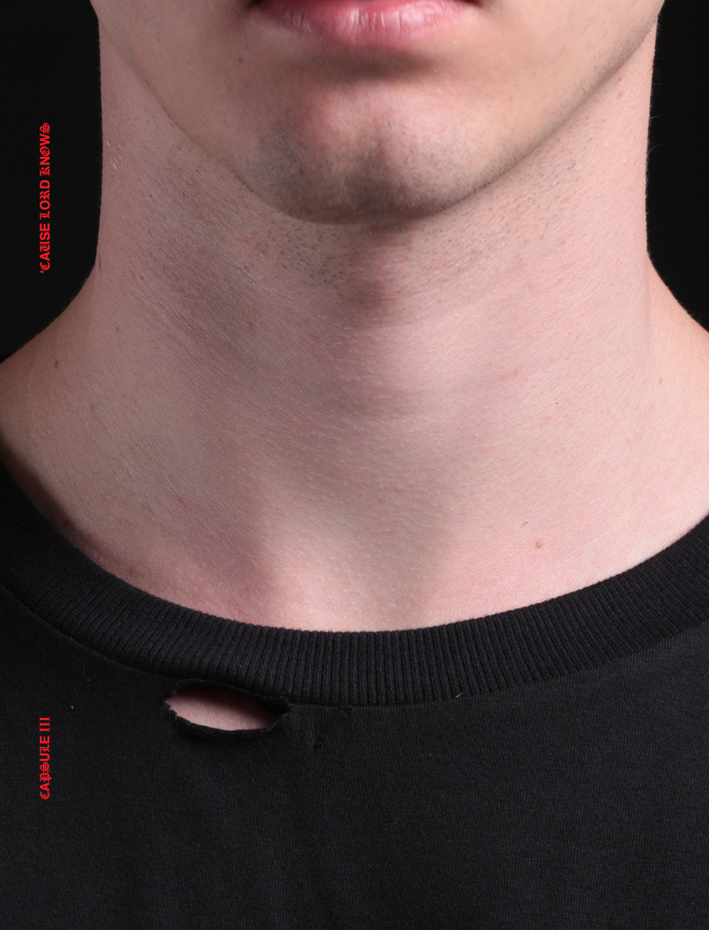 DEATH PATCH T_SHIRT [BLACK] // RIPPED COLLAR